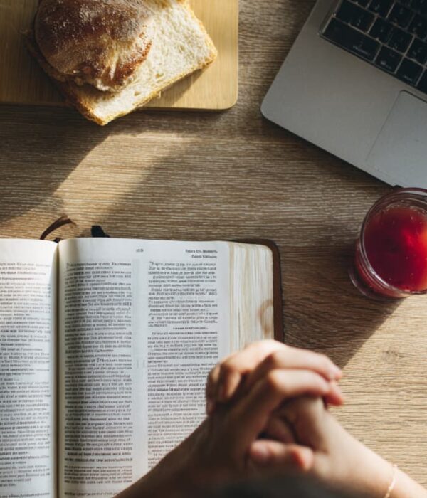 Why Young Christians in Europe Are Moving Toward “Cultural Faith” Without Church Attendance?
